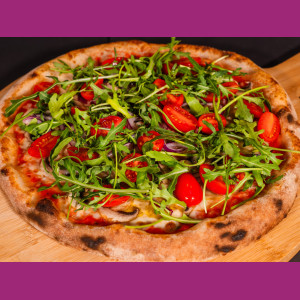 Pizza neapolitańska w Rak – autentyczny smak Włoch na Kujawach